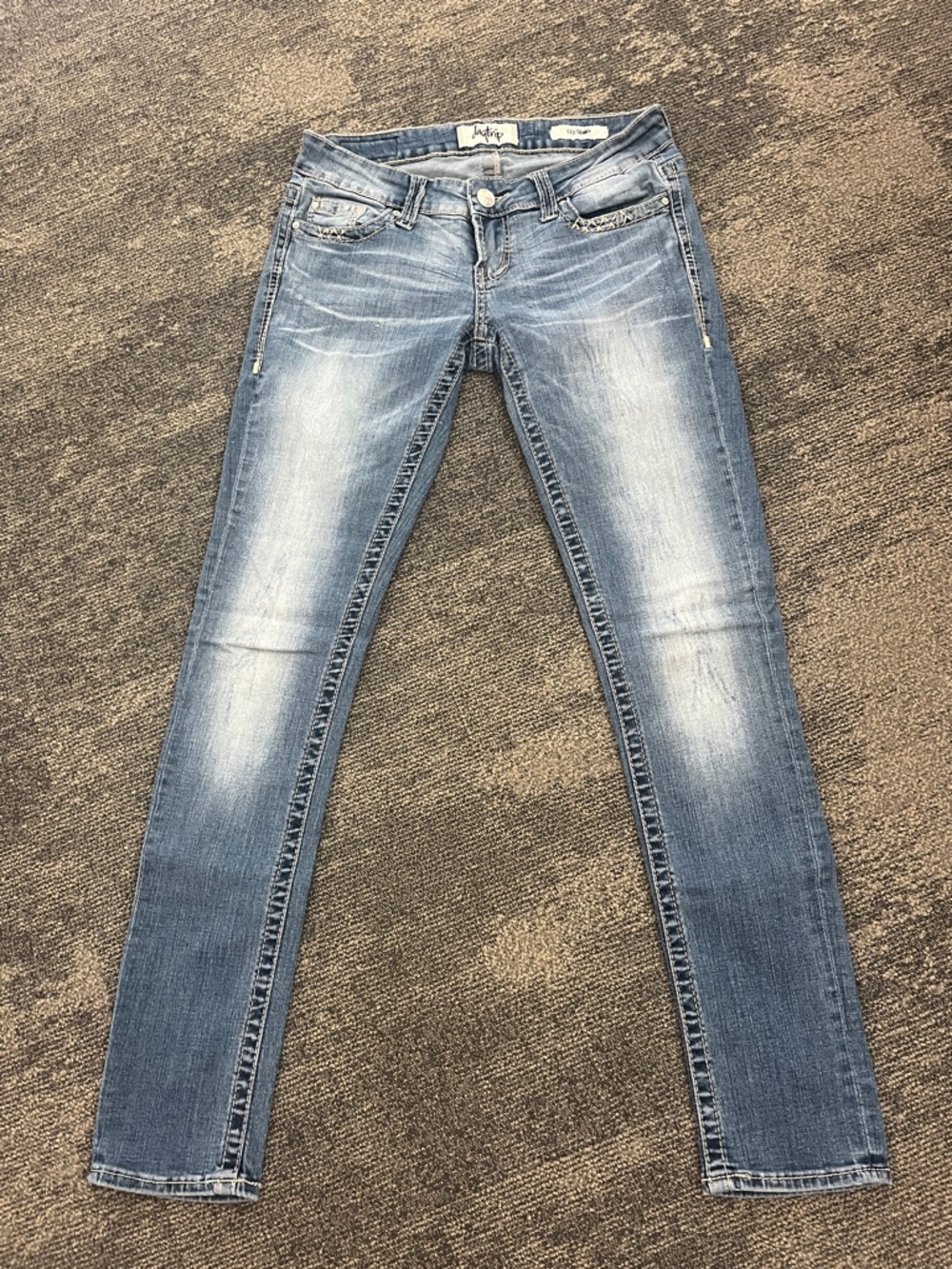 Daytrip Women's Light Blue Skinny Jeans